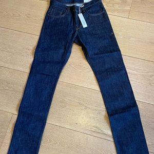 Imogene + Willie Barton Slim Indigo Rigid Denim